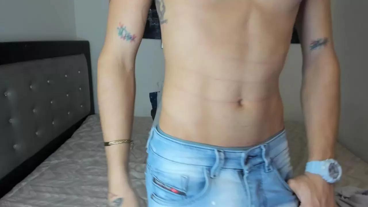 luois_dasaga on Cam4 