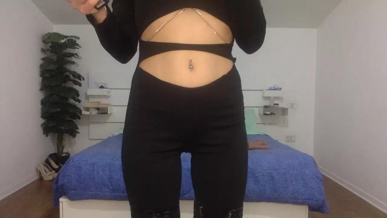 maia183 on Cam4 