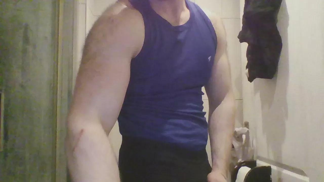 Master_Ash on Cam4 