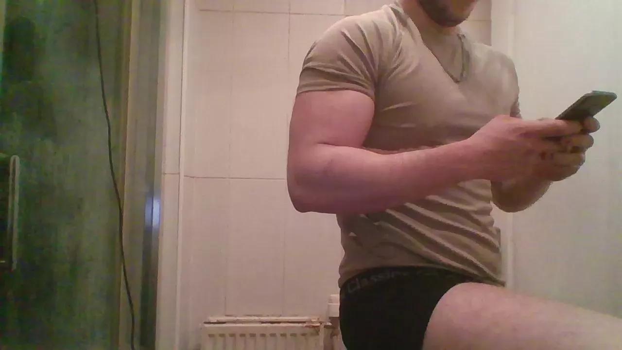 Master_Ash on Cam4 