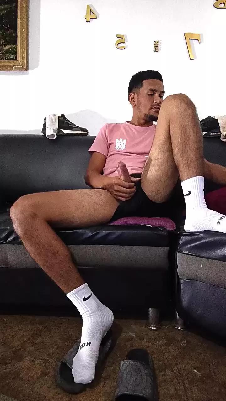 Master_nickboy2 on Cam4 
