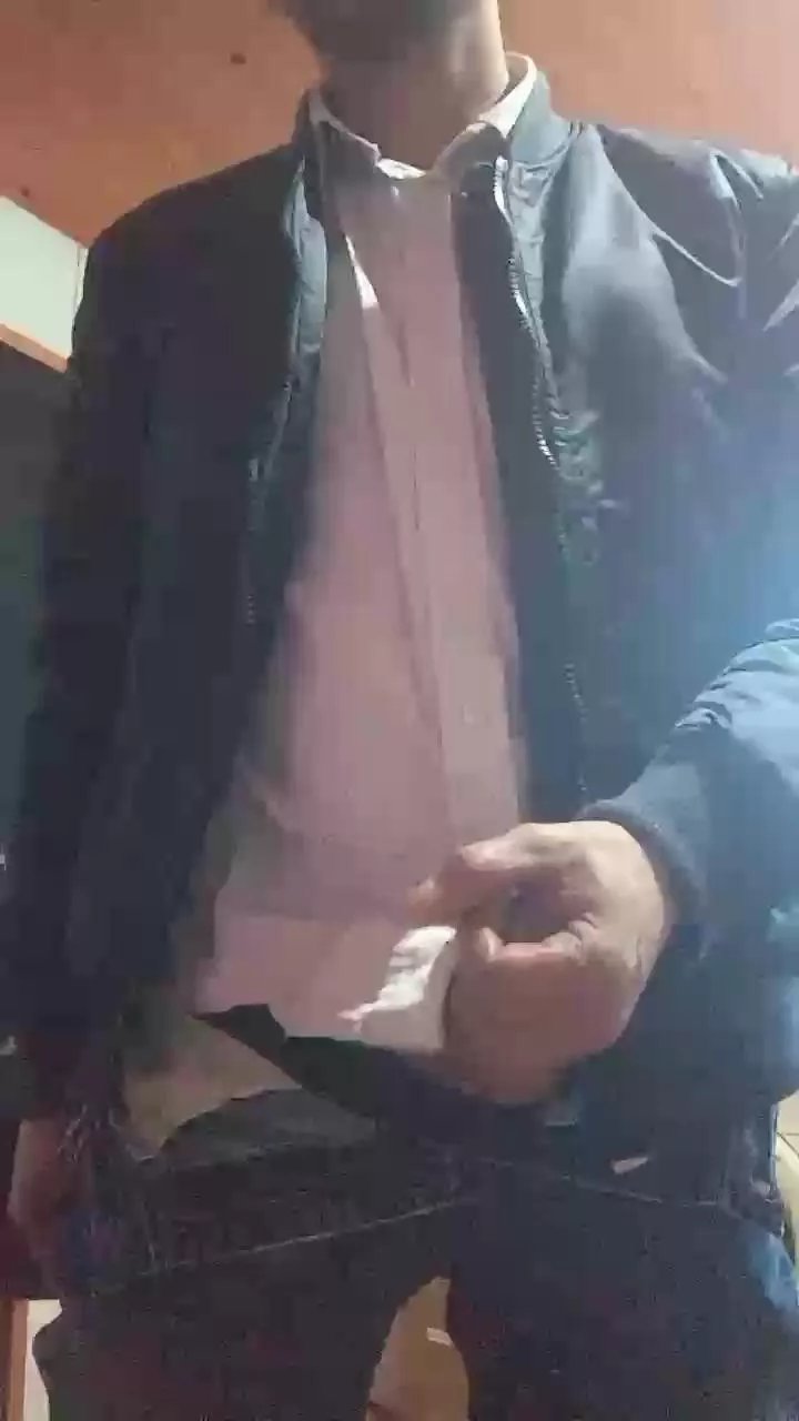 Offline mat32_fun on Cam4