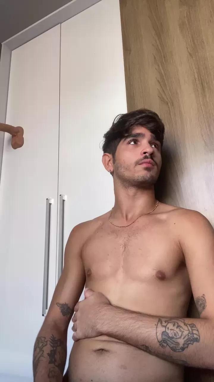Mauriciobueno20 on Cam4 