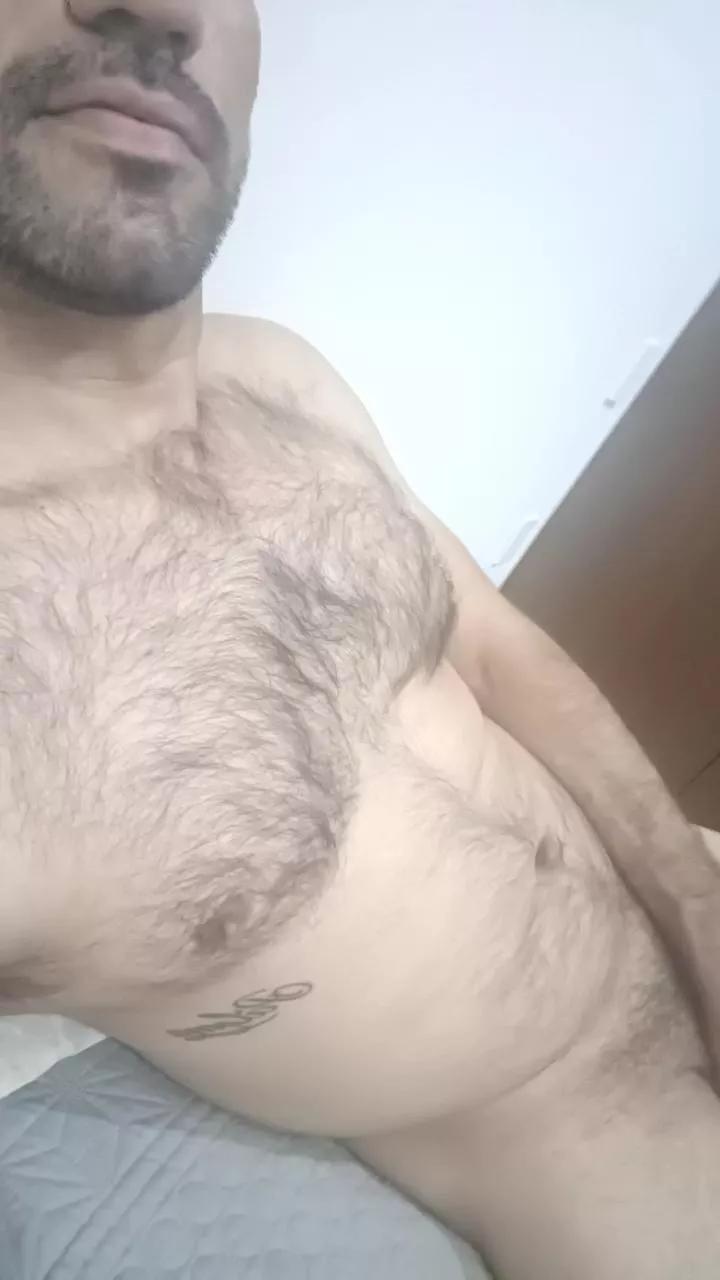 Migueladastl05 on Cam4 