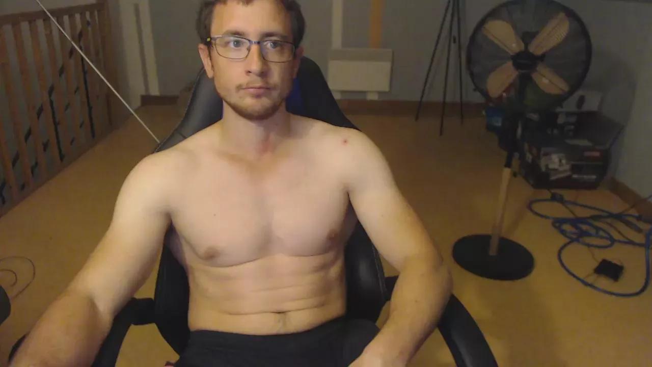 minothor on Cam4 