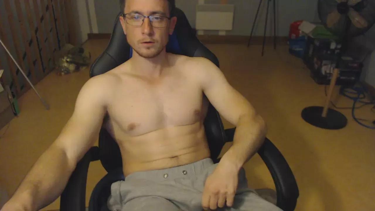 minothor on Cam4 