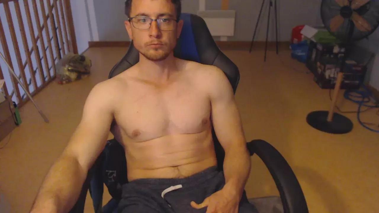 minothor on Cam4 