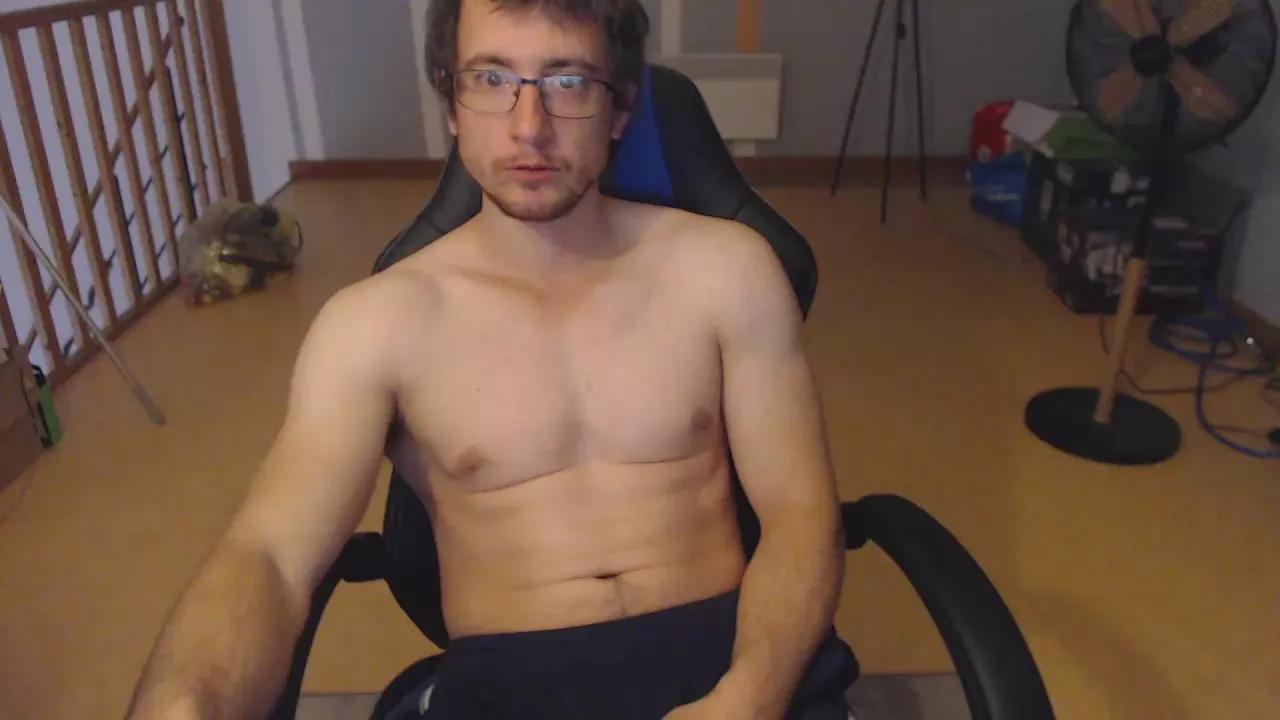minothor on Cam4 