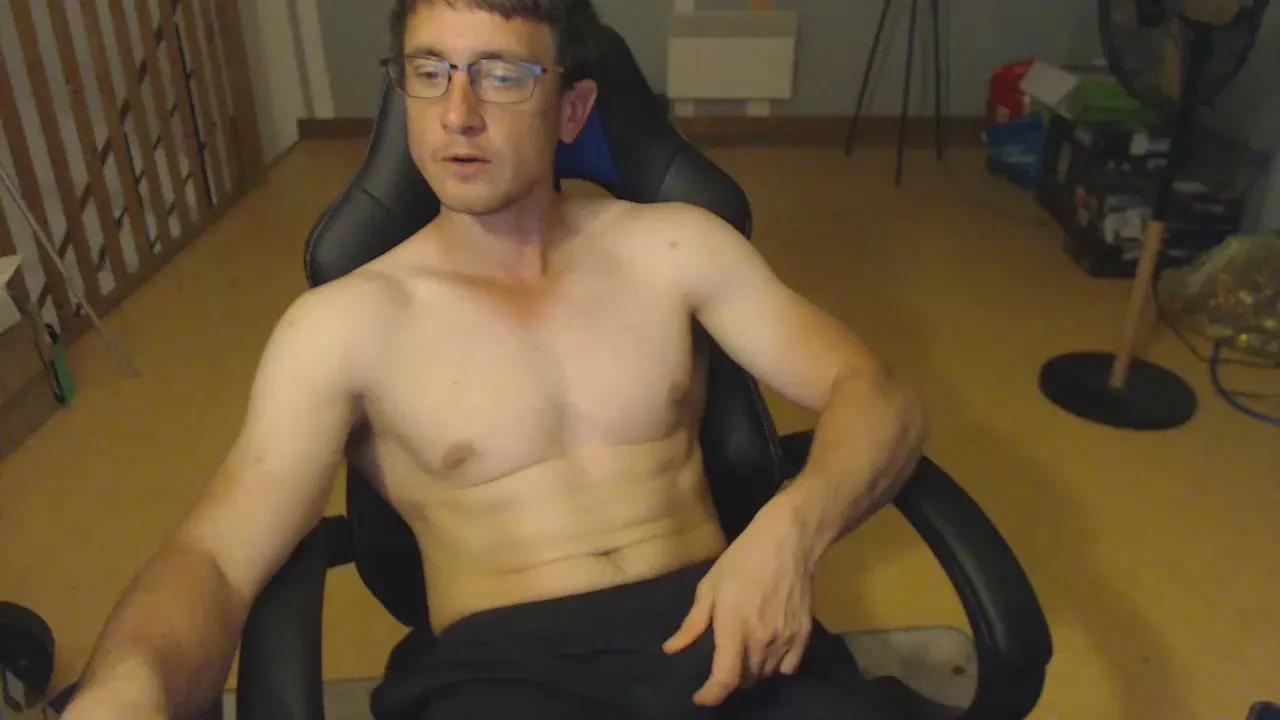 minothor on Cam4 