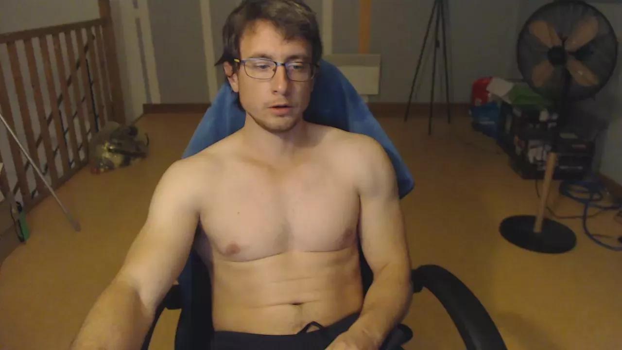 minothor on Cam4 
