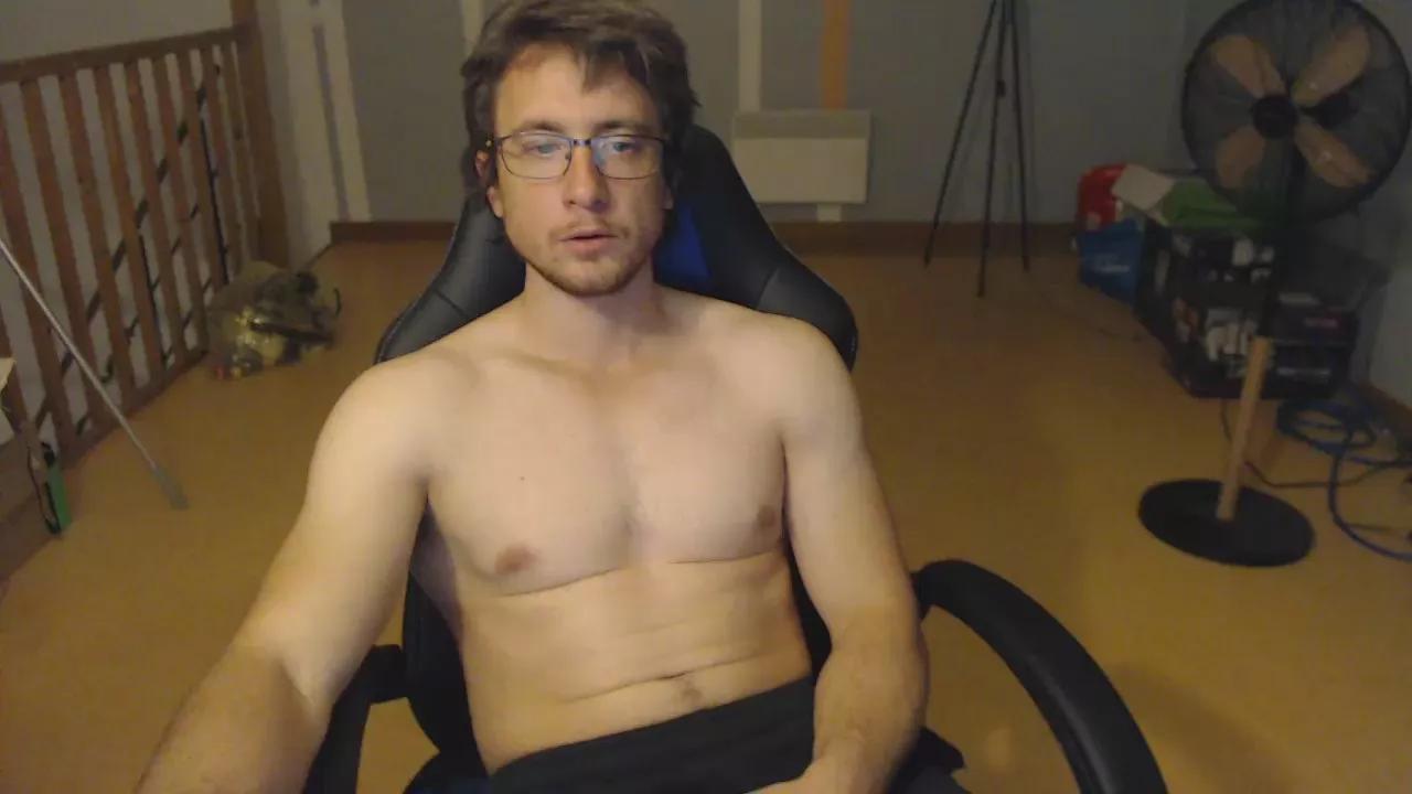 minothor on Cam4 