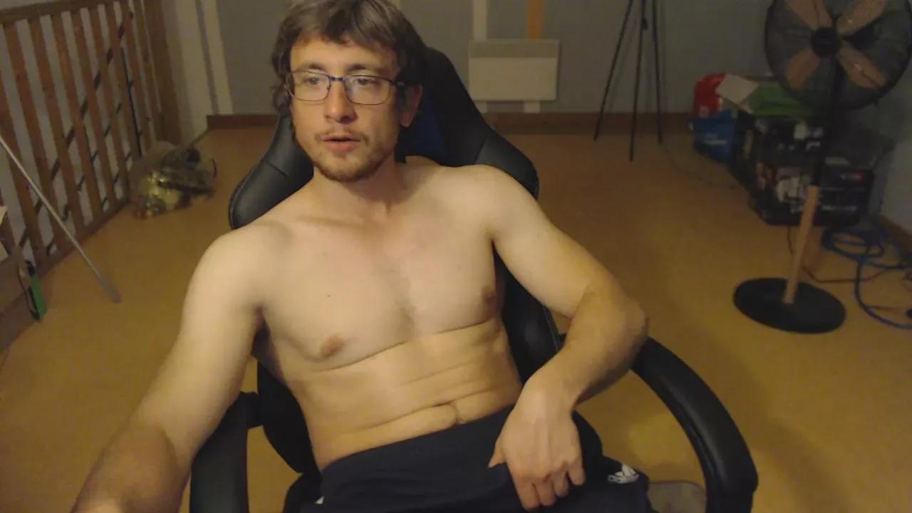 minothor on Cam4 