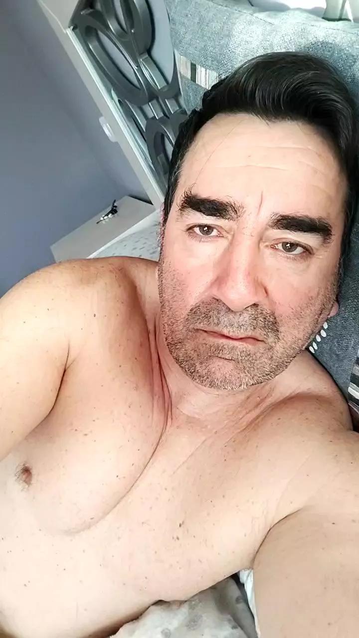 Mivato on Cam4 