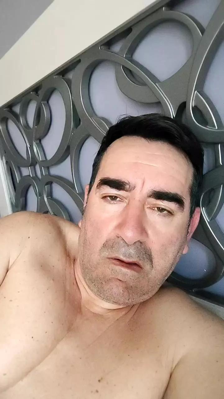 Mivato on Cam4 
