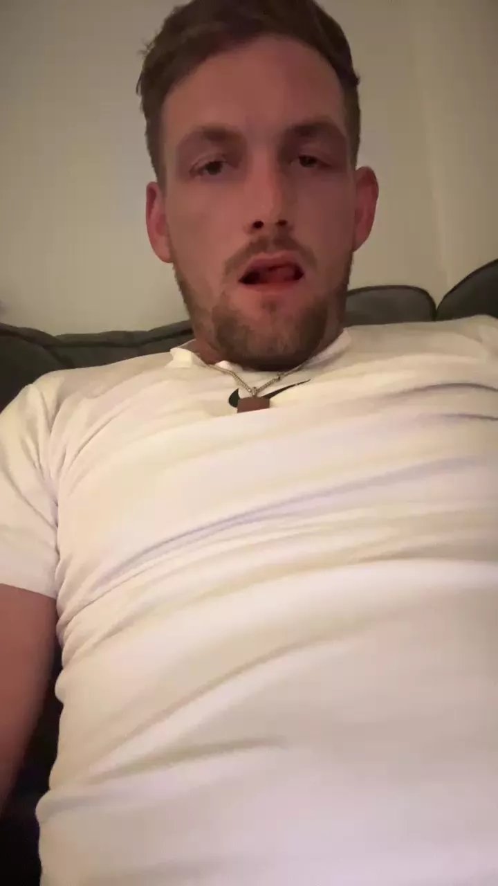 Offline Mlg2025 on Cam4