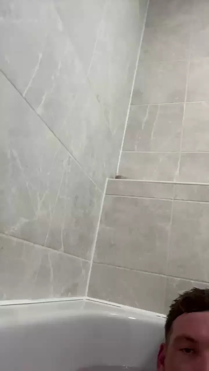 Offline Mlg2025 on Cam4