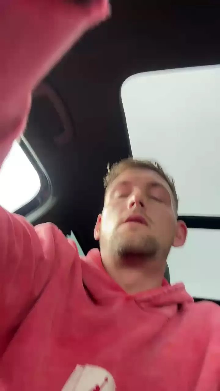 Offline Mlg2025 on Cam4