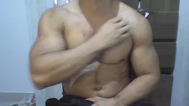 MorenoCarente on Cam4 