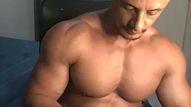 muscleoss on Cam4 