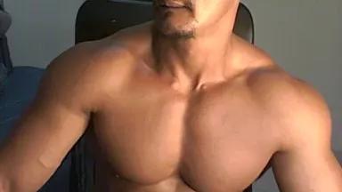 muscleoss on Cam4 