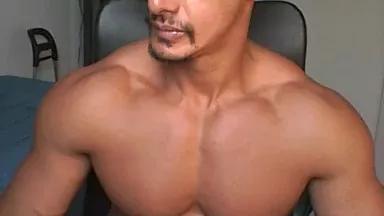 muscleoss on Cam4 