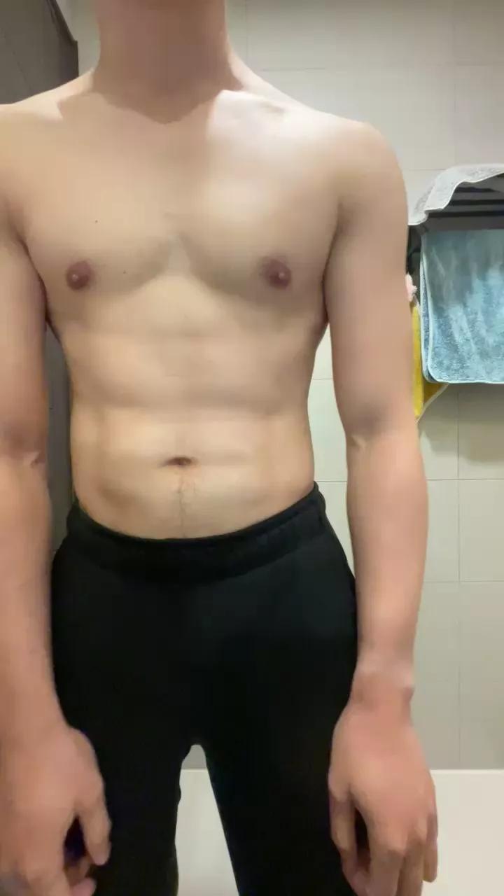 Nhands on Cam4 