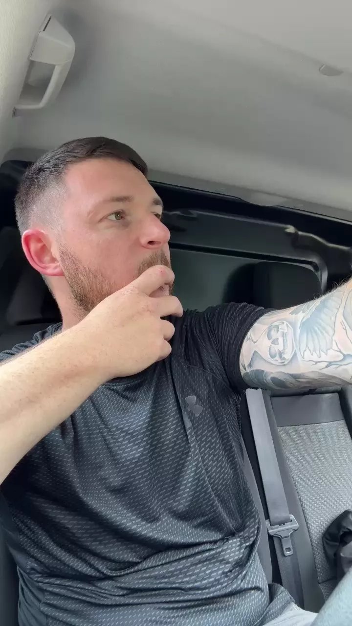 Offline Nicehardon3 on Cam4