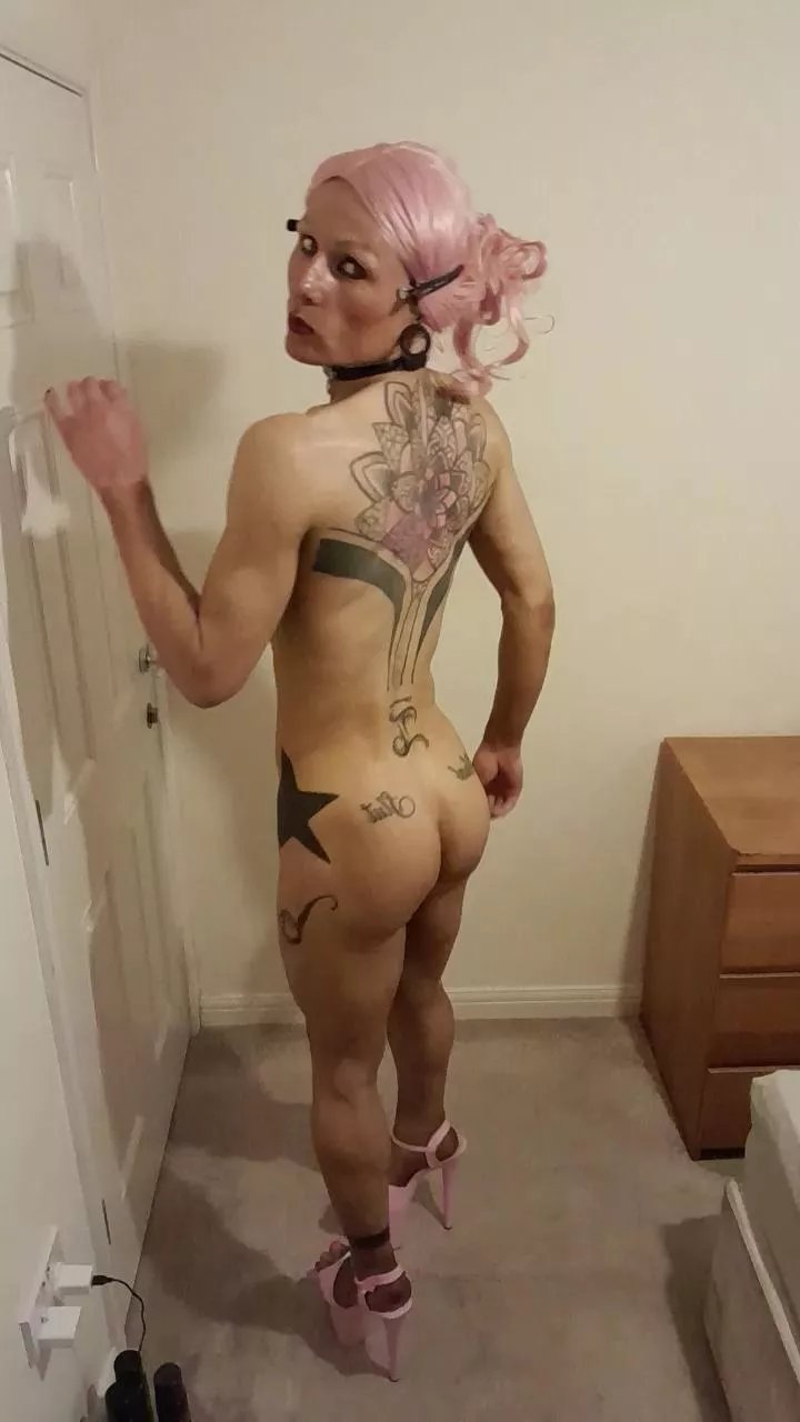 Offline nnora007 on Cam4