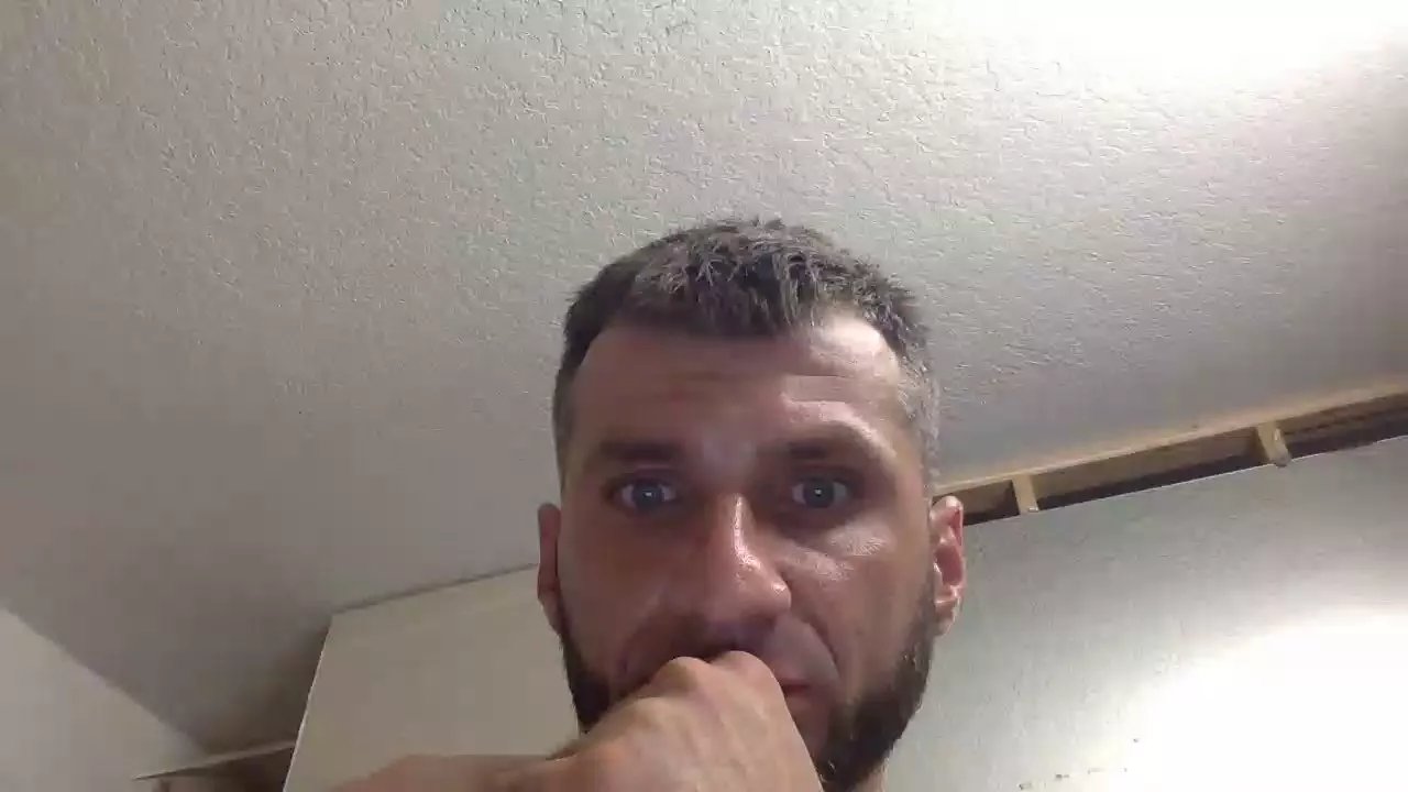 Offline notagainagain4 on Cam4