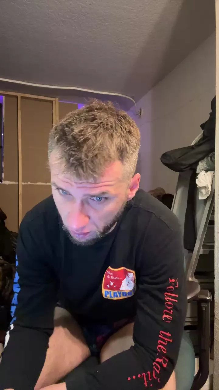 Offline notagainagain4 on Cam4