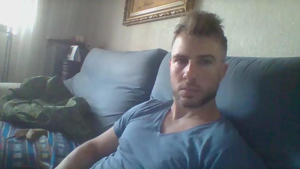 ojazosreturn on Cam4 