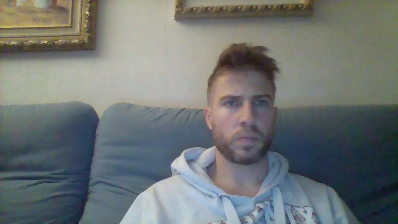 ojazosreturn on Cam4 