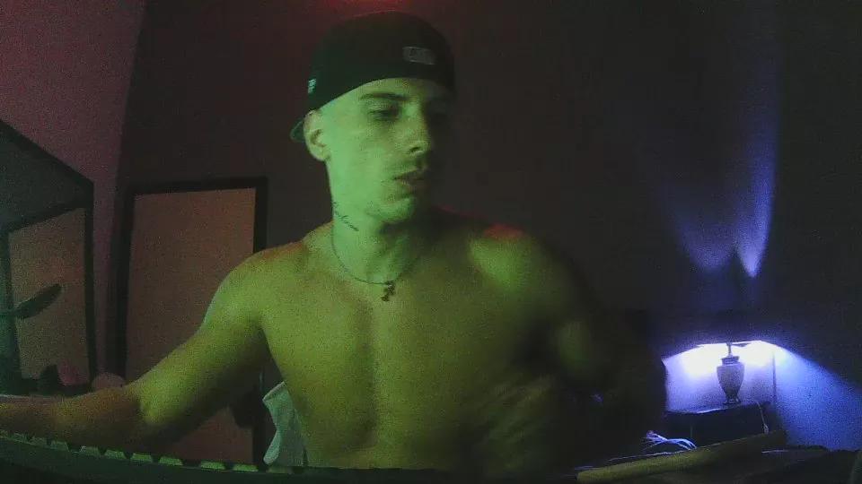 onlybauti on Cam4 
