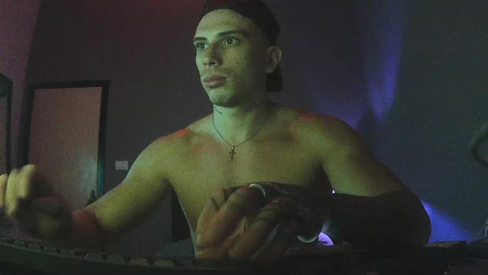 onlybauti on Cam4 
