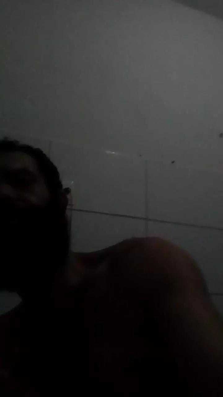 Pedrog24 on Cam4 
