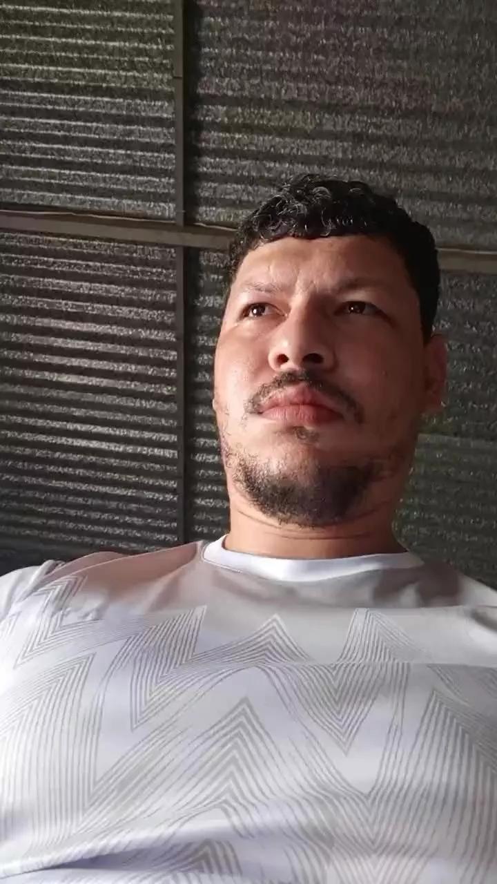 PELAHKWEEDMAN on Cam4 