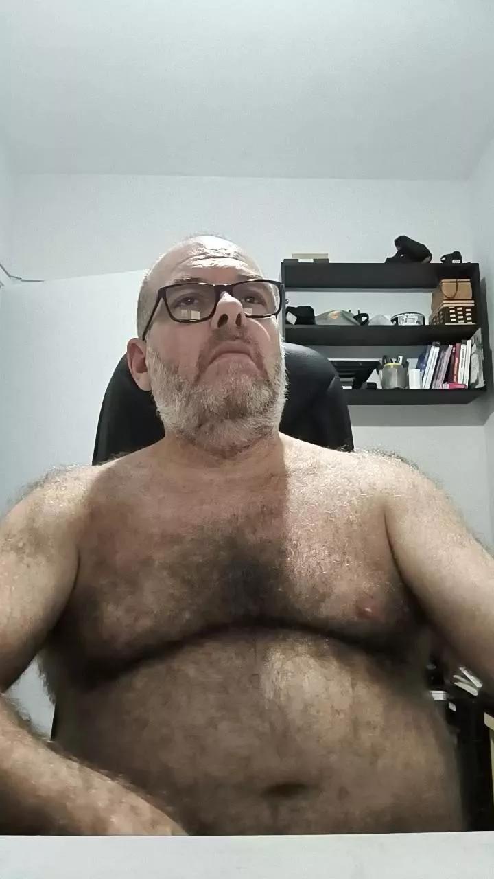 peludao3 on Cam4 