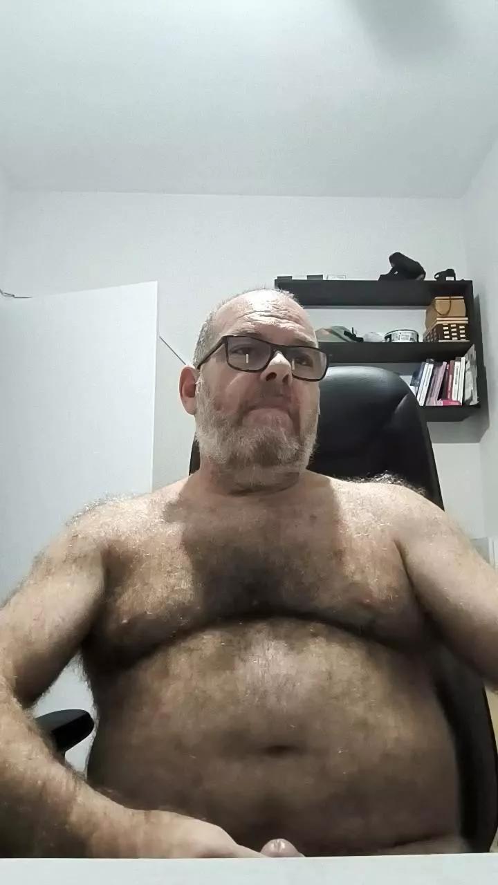peludao3 on Cam4 