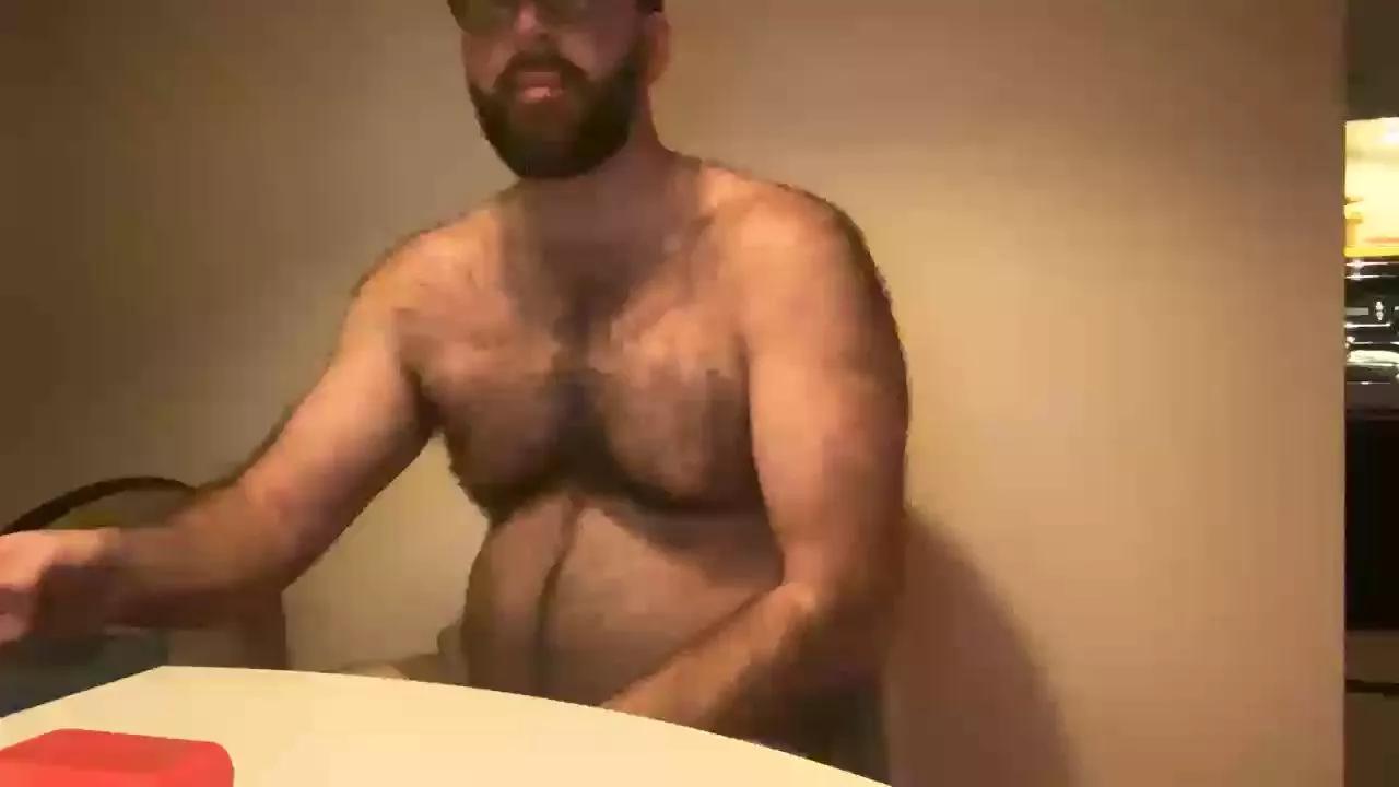 peterloc2 on Cam4 