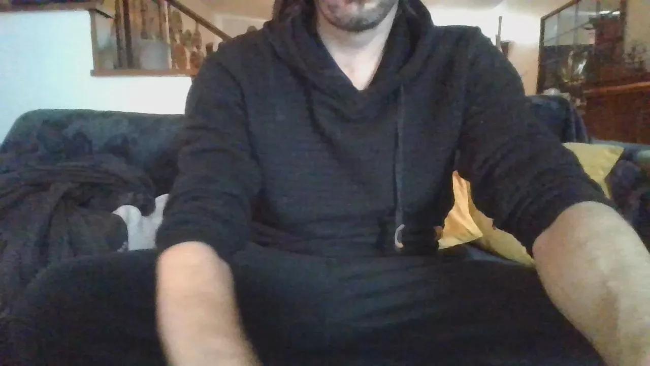 pierrotx69 on Cam4 