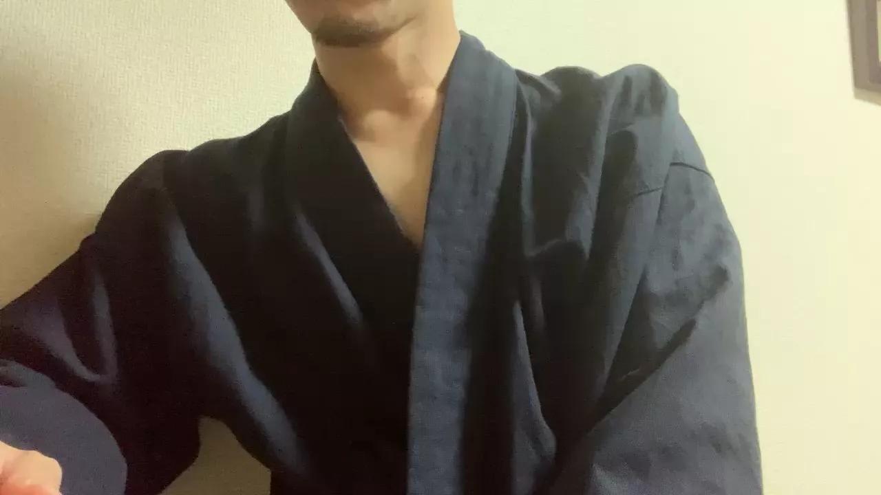 pikkoro555 on Cam4 