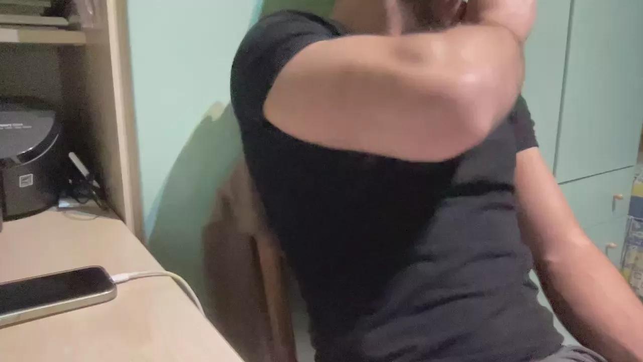 polinimarco23g1 on Cam4 
