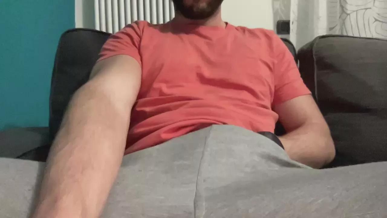 polinimarco23g1 on Cam4 