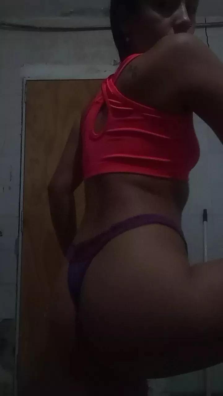 prii_hot on Cam4 