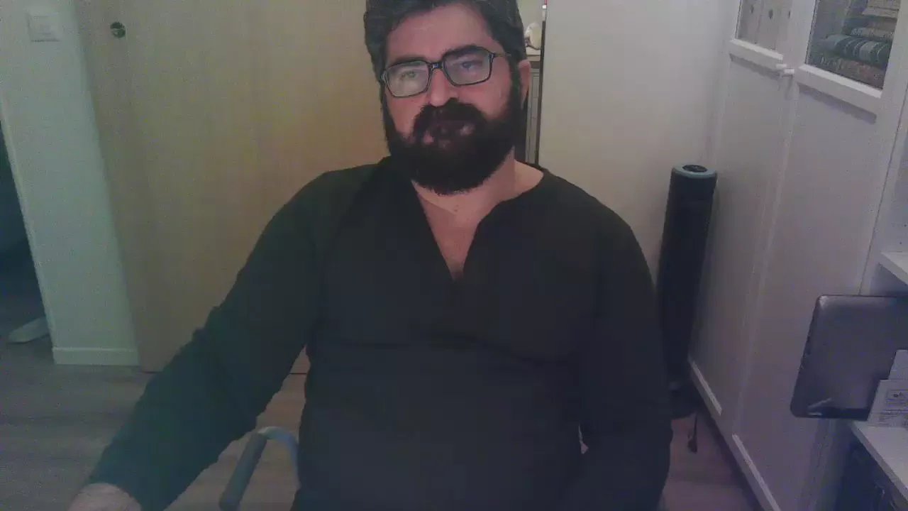 Offline principetoro on Cam4