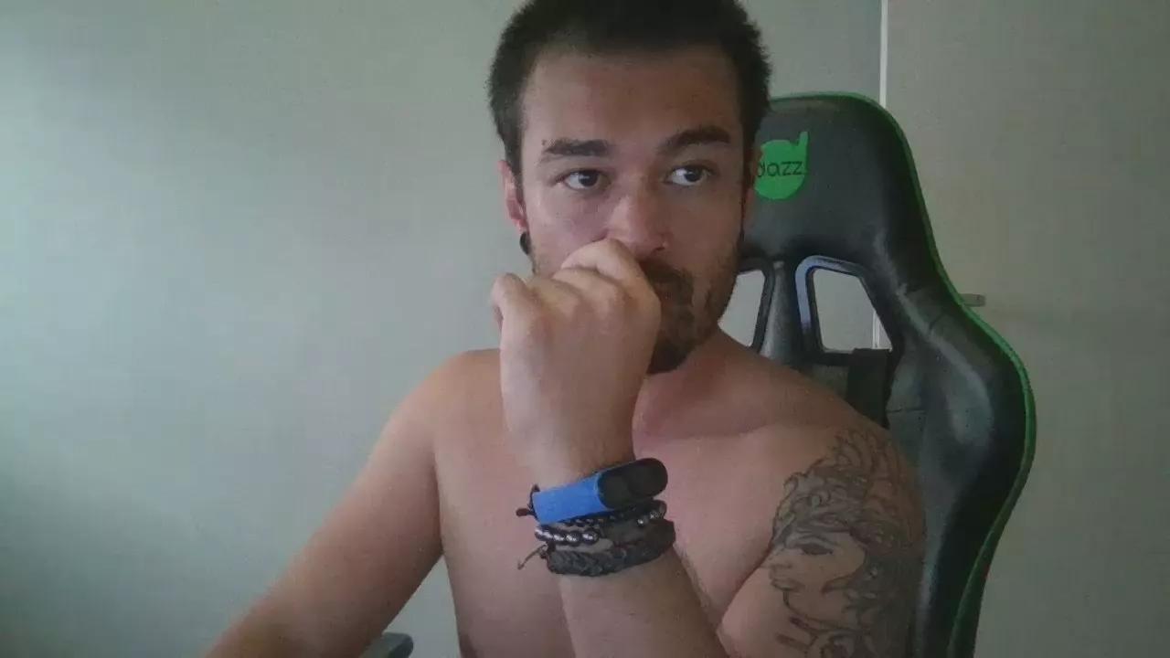 Quackdonald on Cam4 