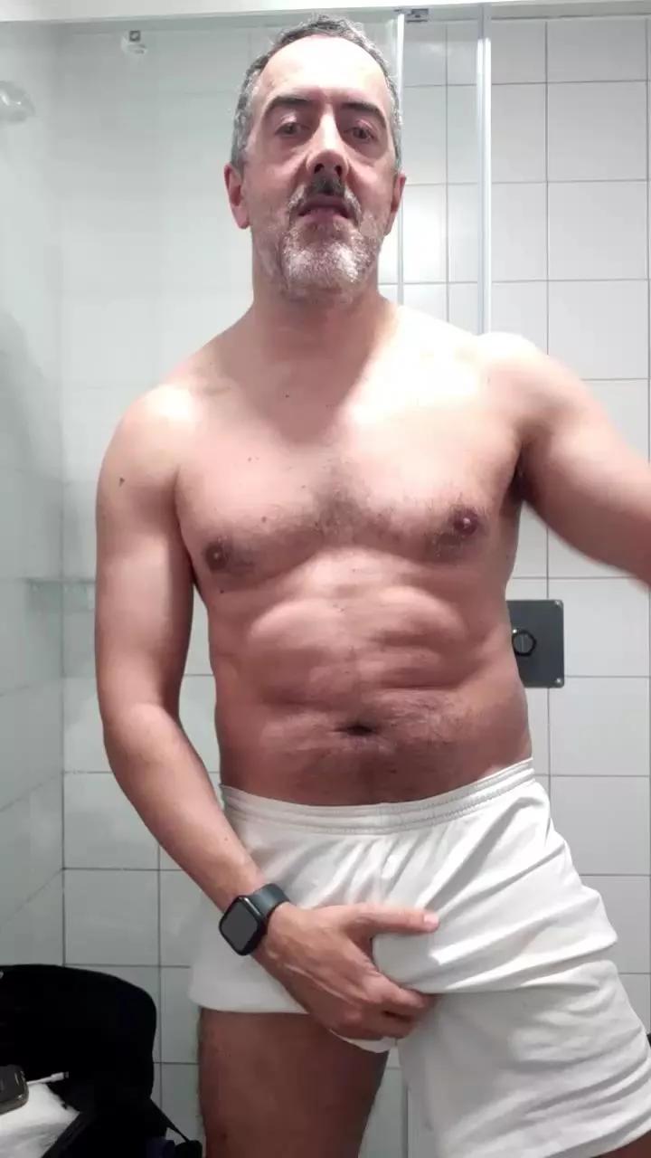 ramix95 on Cam4 