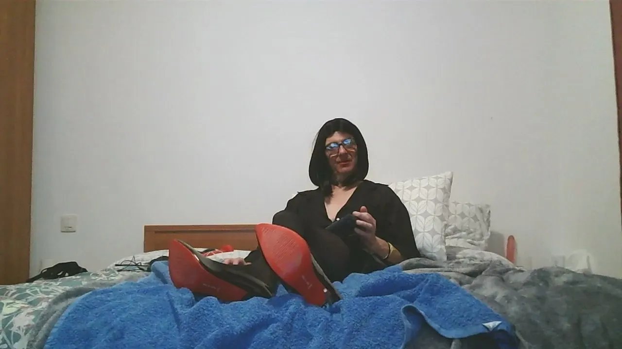 Offline RamonaTrav on Cam4