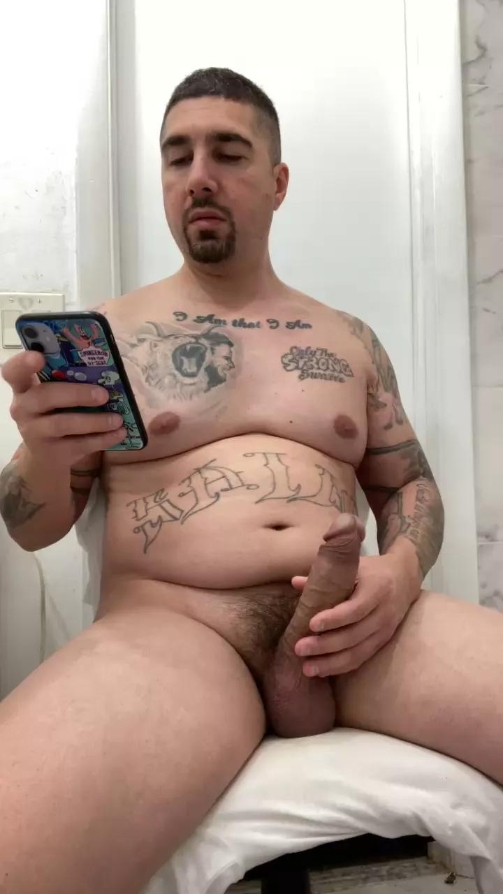 Rawhard9 on Cam4 