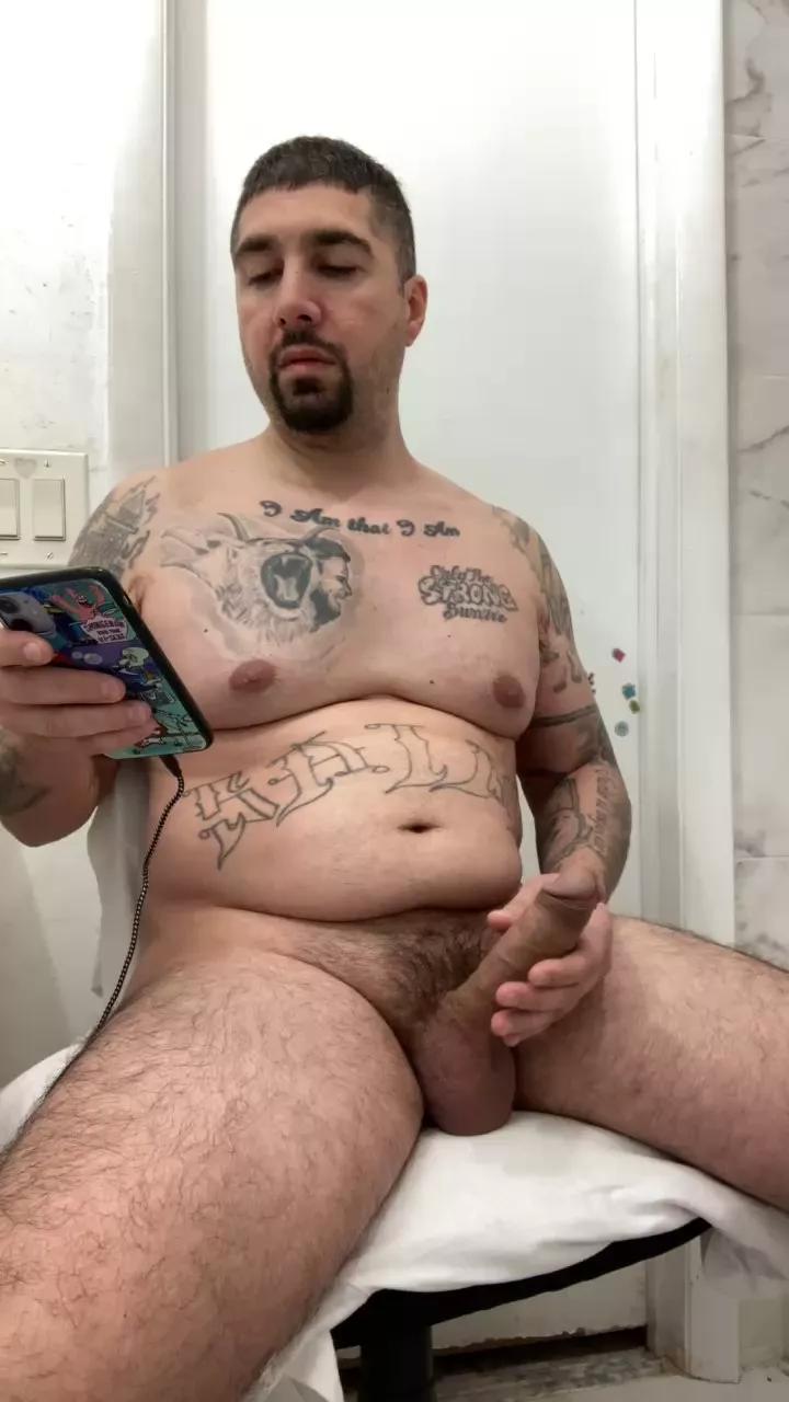 Rawhard9 on Cam4 